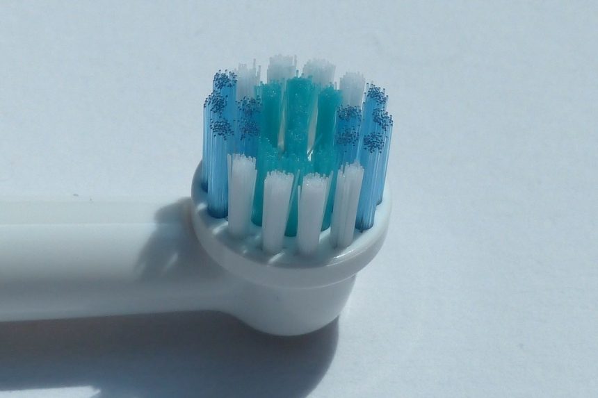Zahnpflege mit elektrischen Zahnbürsten