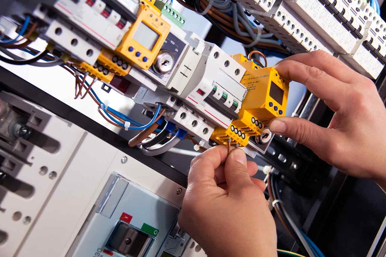 DGUV V3 Prüfung elektrischer Betriebsmittel durch Fachkraft